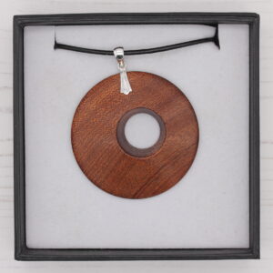 Off centre wood pendants - 2202003