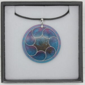 Resin Latice Pendant - 2211176